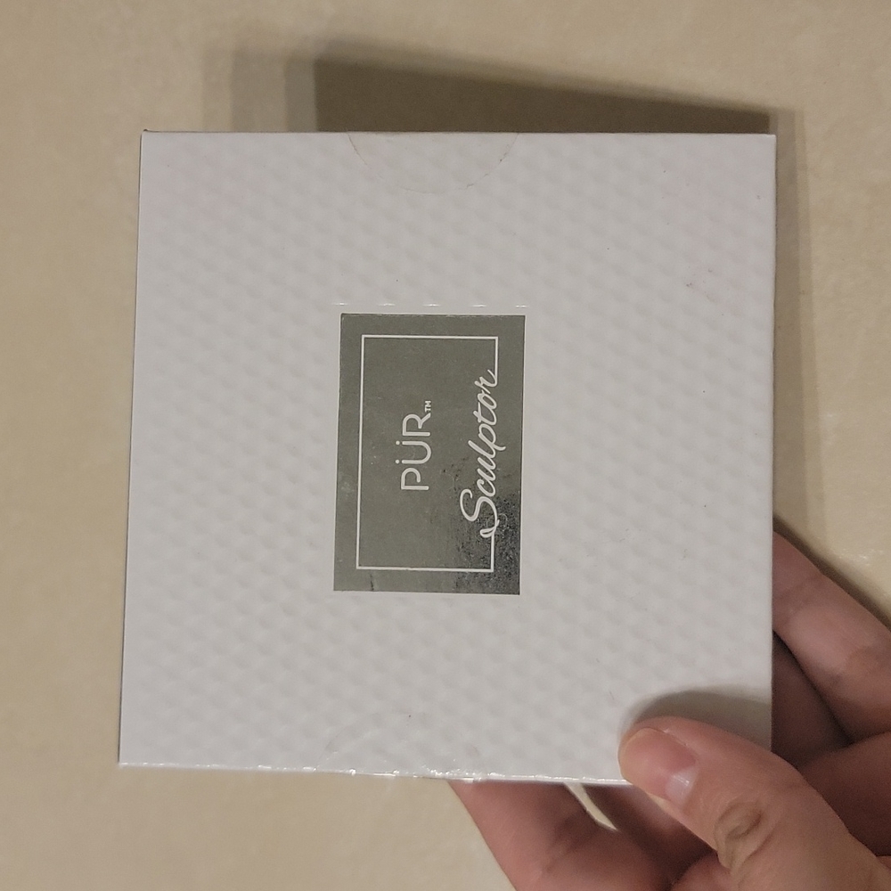 Pur brand sculpting palette